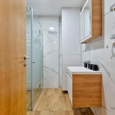 Golden Time Апартаменты