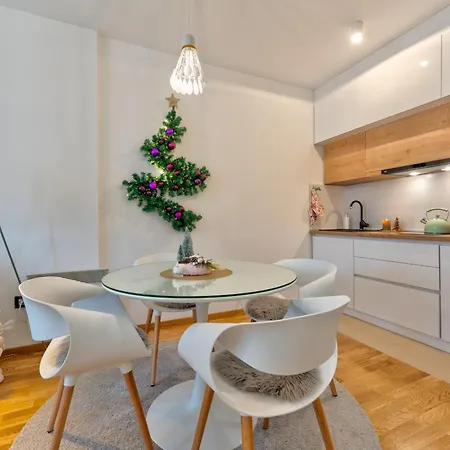 Апартаменты Golden Time